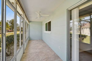 602 Park Cir-27