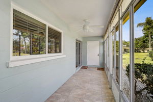 602 Park Cir-29