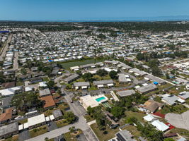 602 Park Cir-40