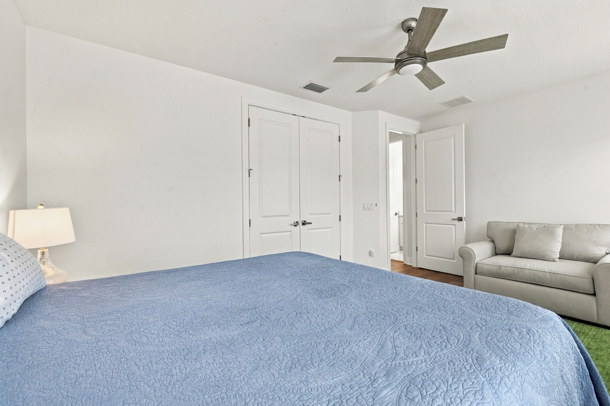Interiors (44)