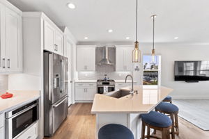 Interiors (38)