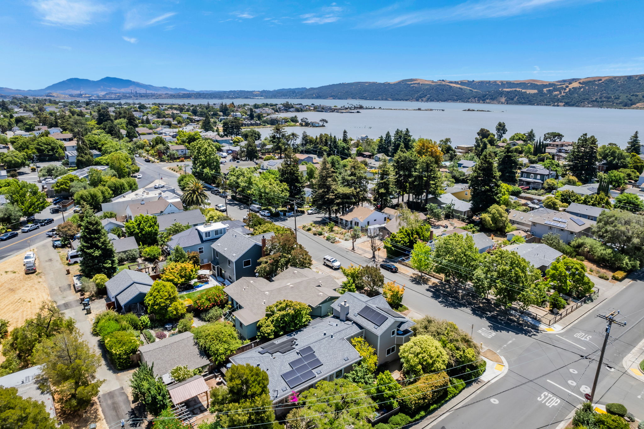 019_AERIAL_ 602 W K St  Benicia