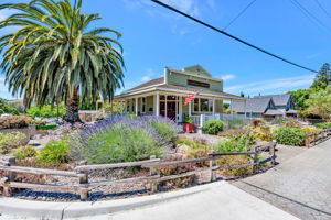 003_602 W K St  Benicia