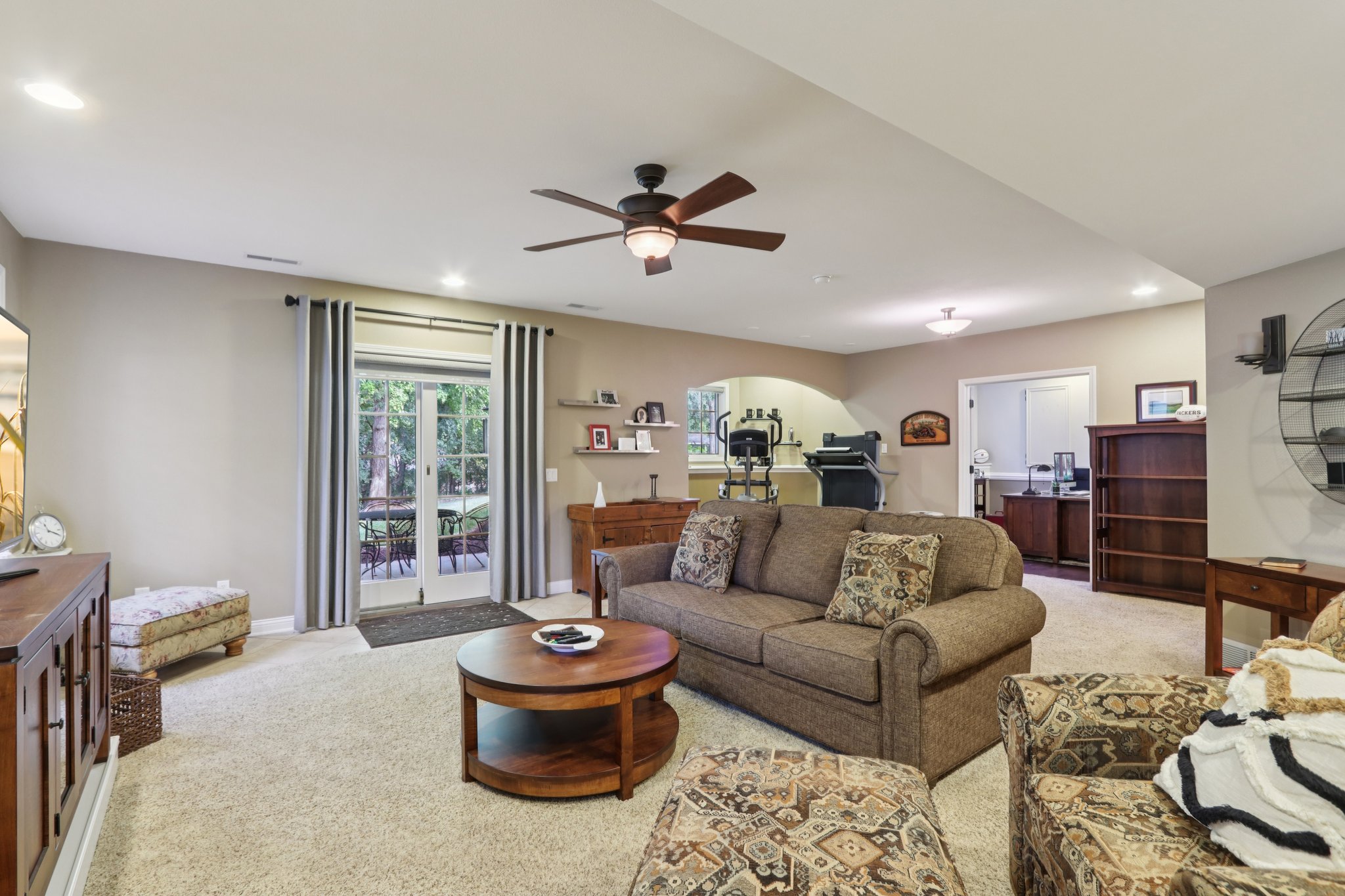 Woodhaven Ct-S1209-012.jpg