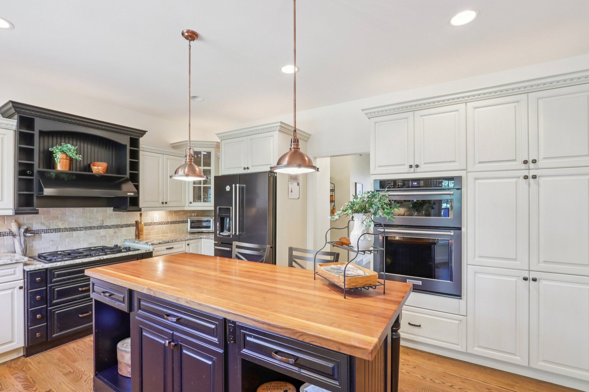 Woodhaven Ct-S1209-030.jpg