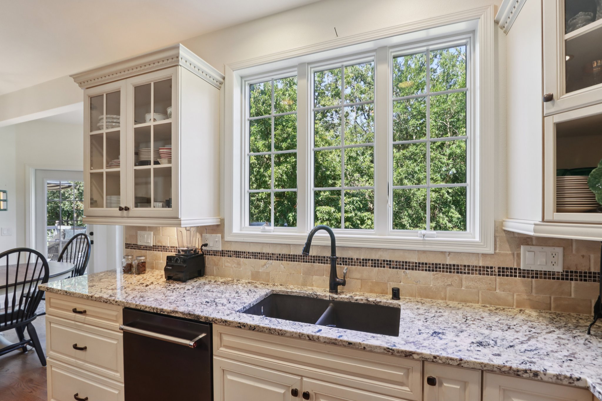 Woodhaven Ct-S1209-031.jpg