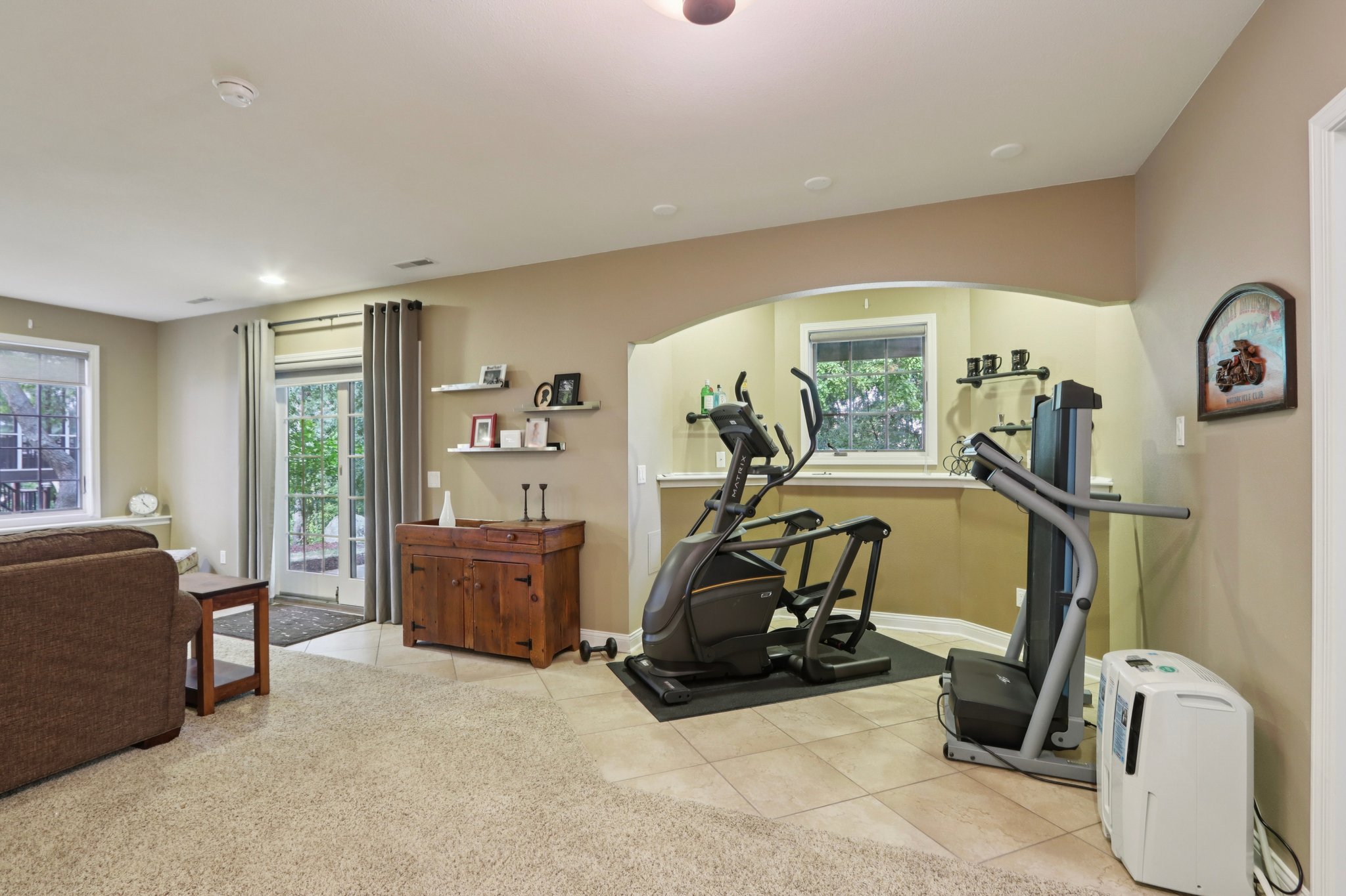 Woodhaven Ct-S1209-043.jpg