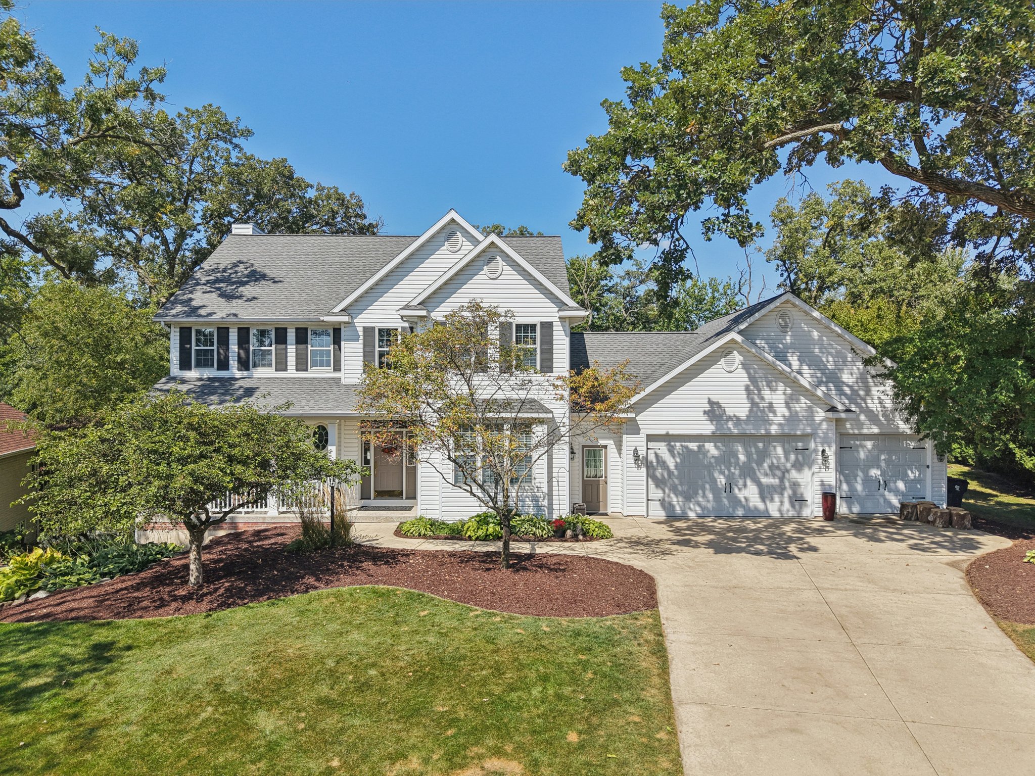 Woodhaven Ct-S1209-082.jpg
