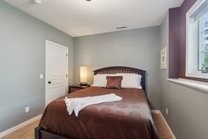 Woodhaven Ct-S1209-041.jpg
