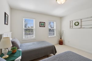 Woodhaven Ct-S1209-062.jpg