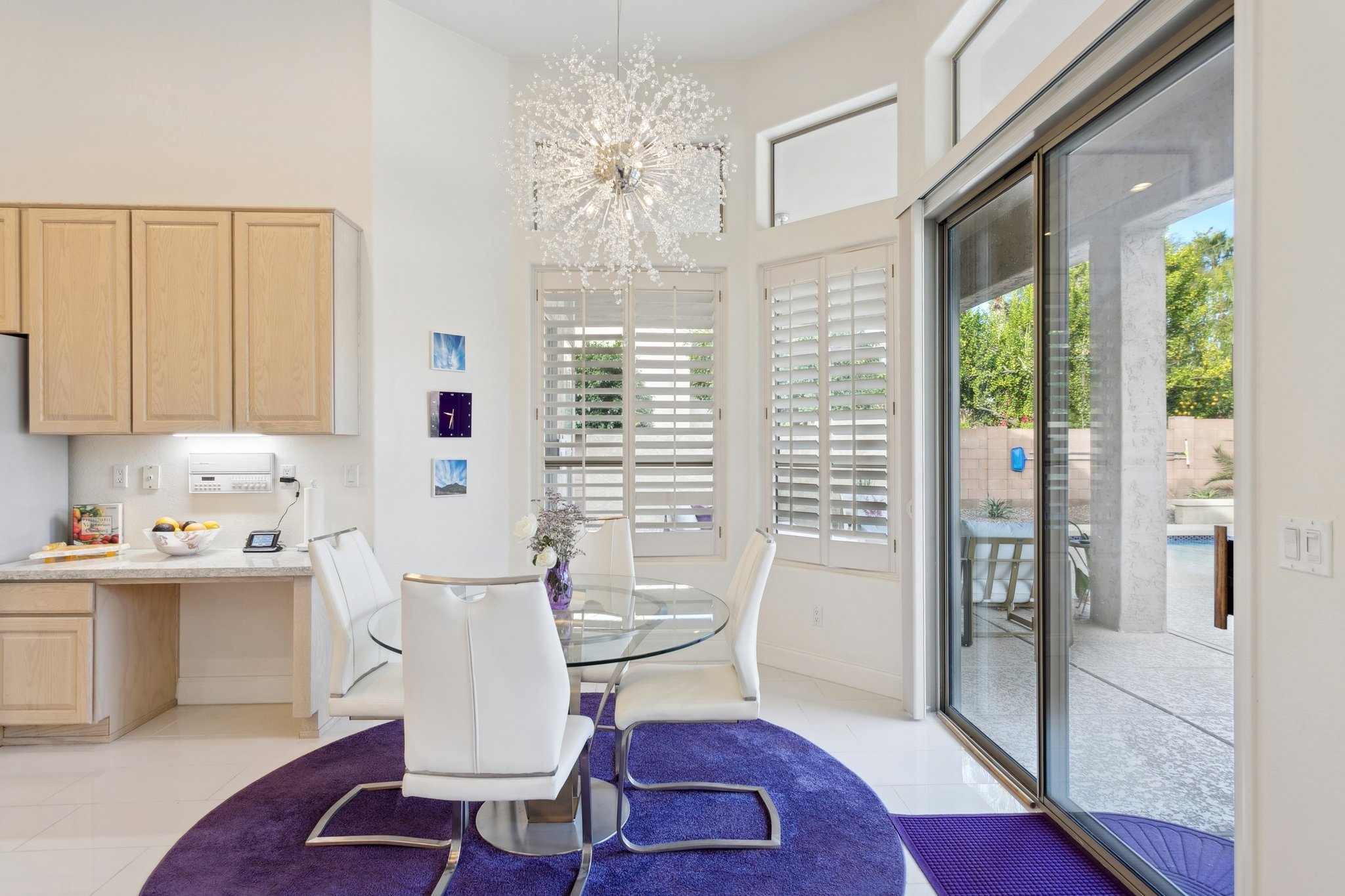 6020 E Hartford Ave - 009.jpg