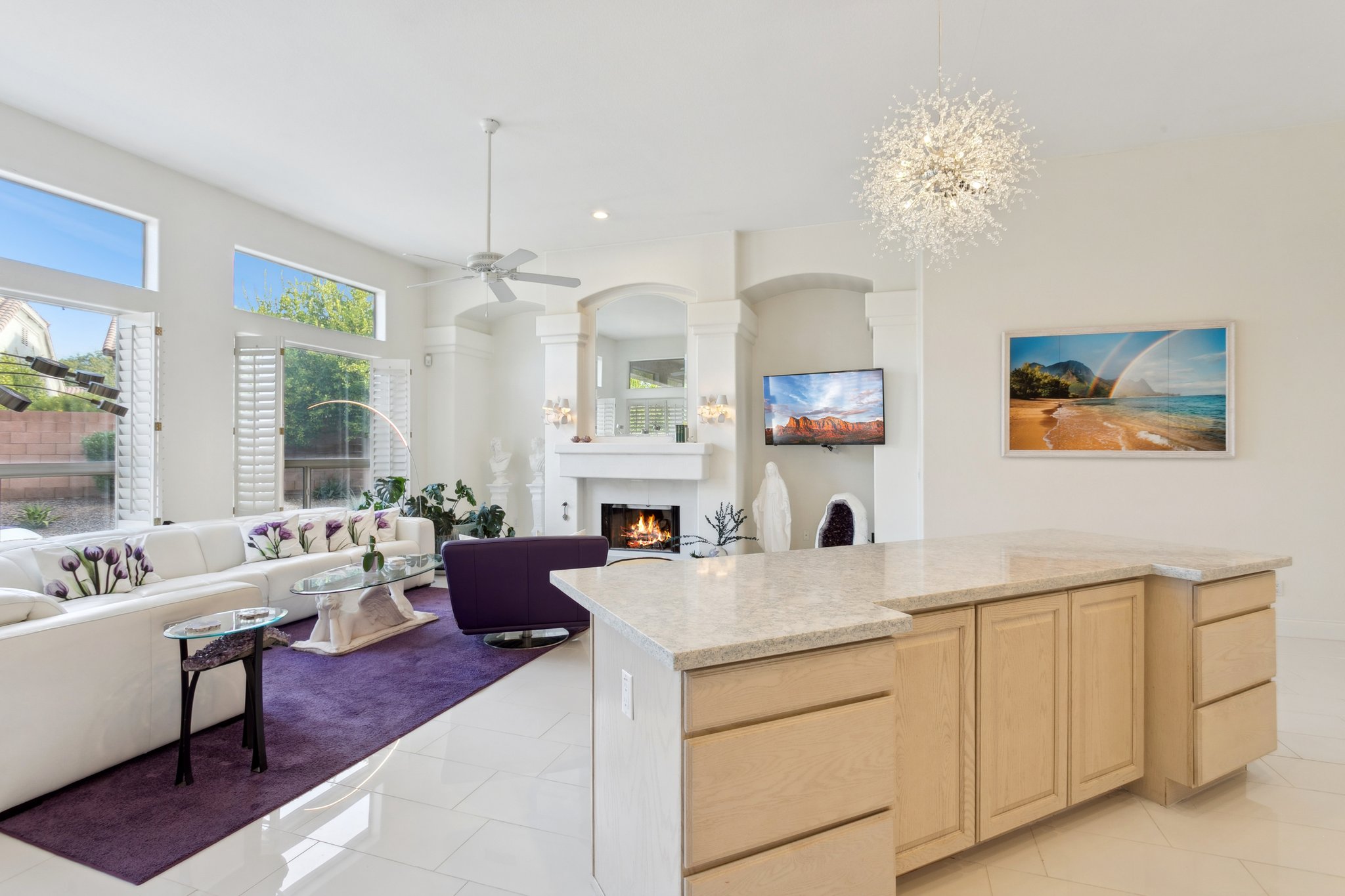 6020 E Hartford Ave - 011.jpg