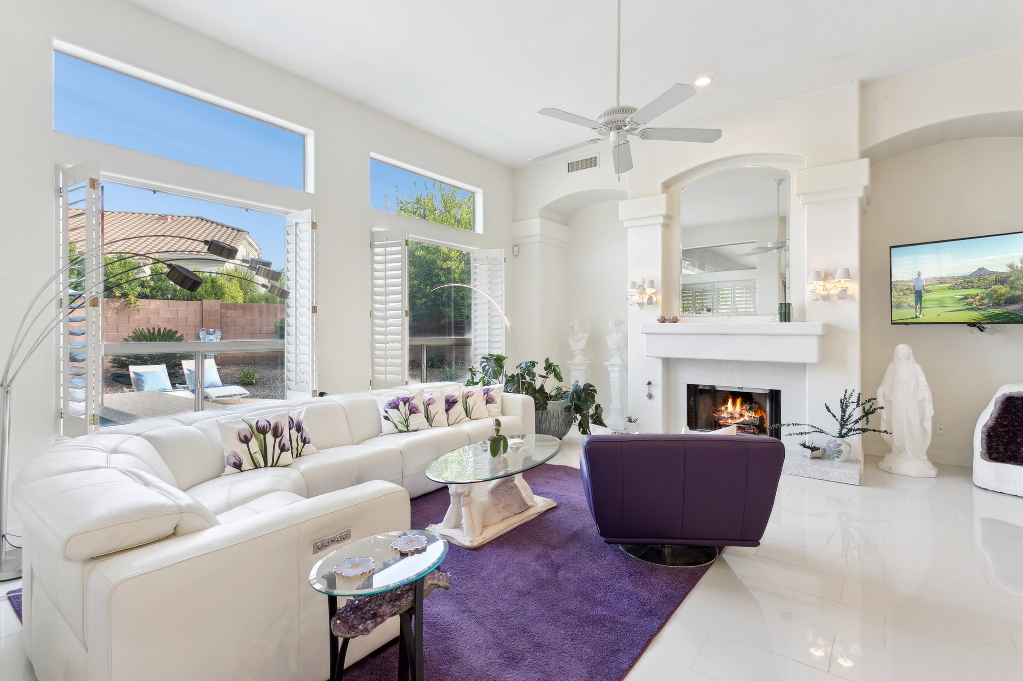 6020 E Hartford Ave - 015.jpg