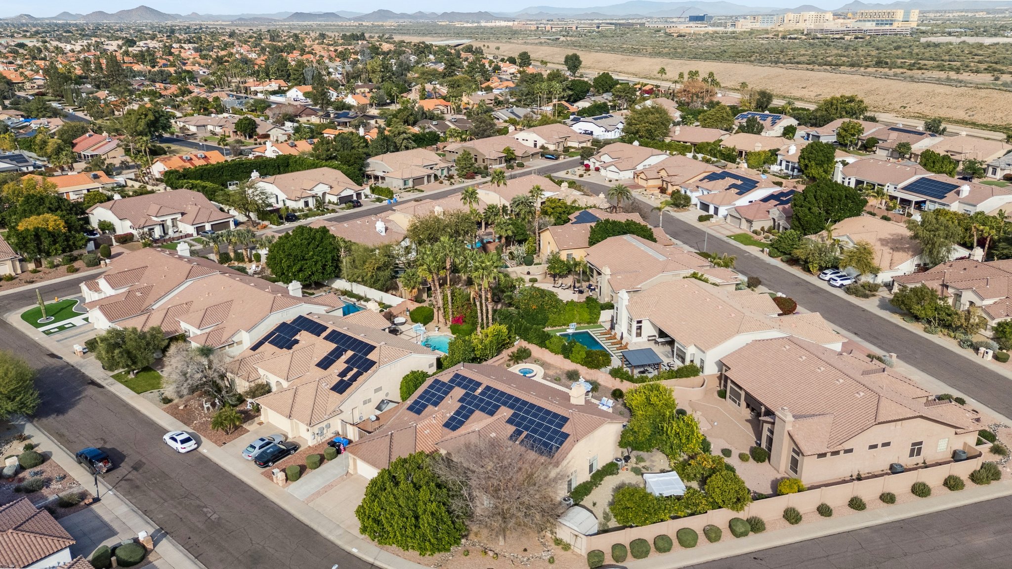 6020 E Hartford Ave - 009 (2).jpg