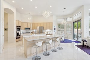 6020 E Hartford Ave - 007.jpg