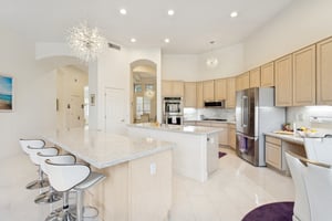 6020 E Hartford Ave - 010.jpg