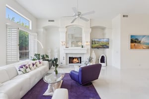 6020 E Hartford Ave - 016.jpg