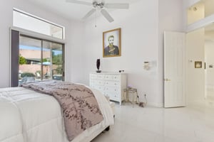 6020 E Hartford Ave - 021.jpg