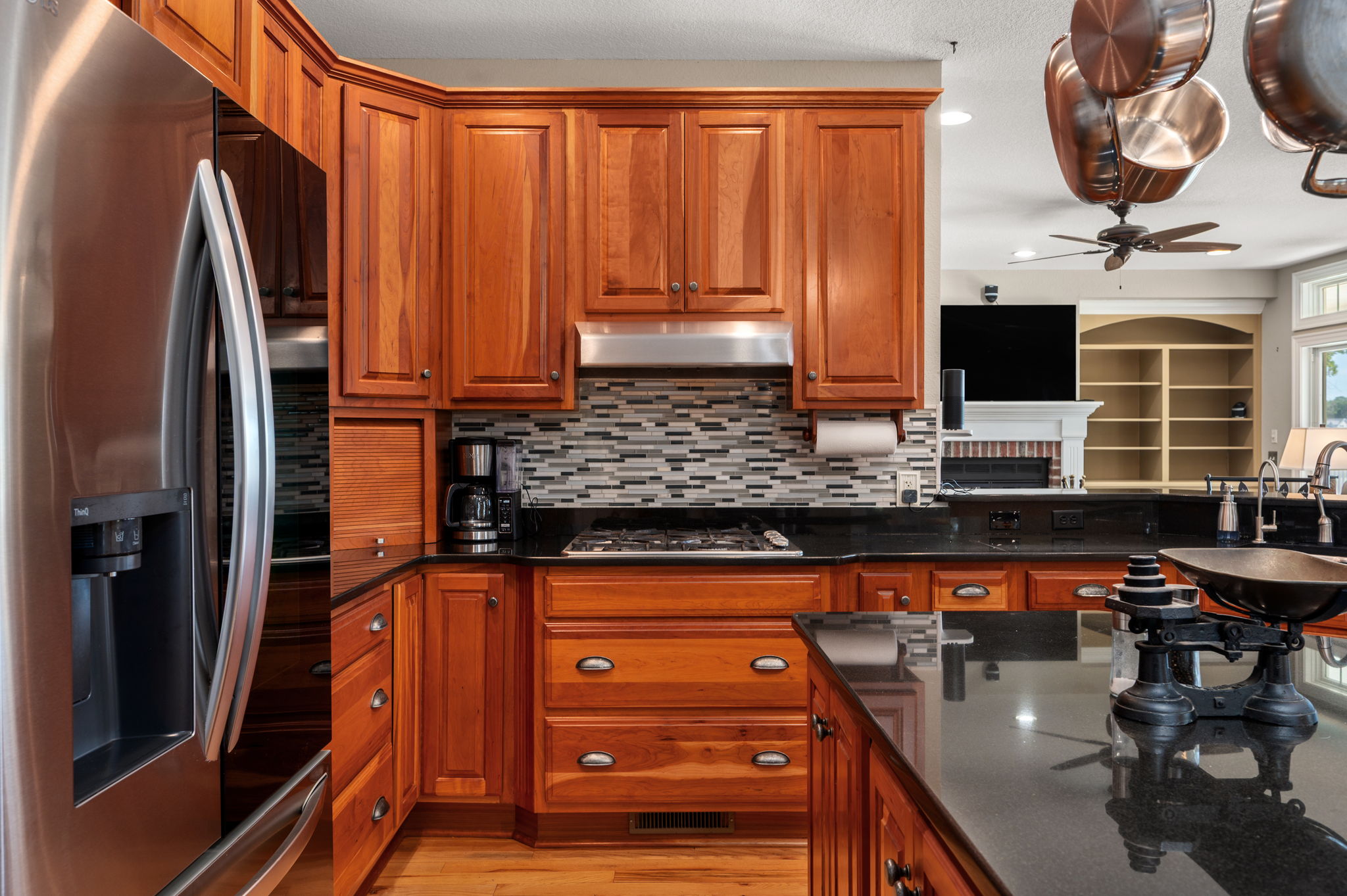 6021-Martins-Point-Kitchen-V4