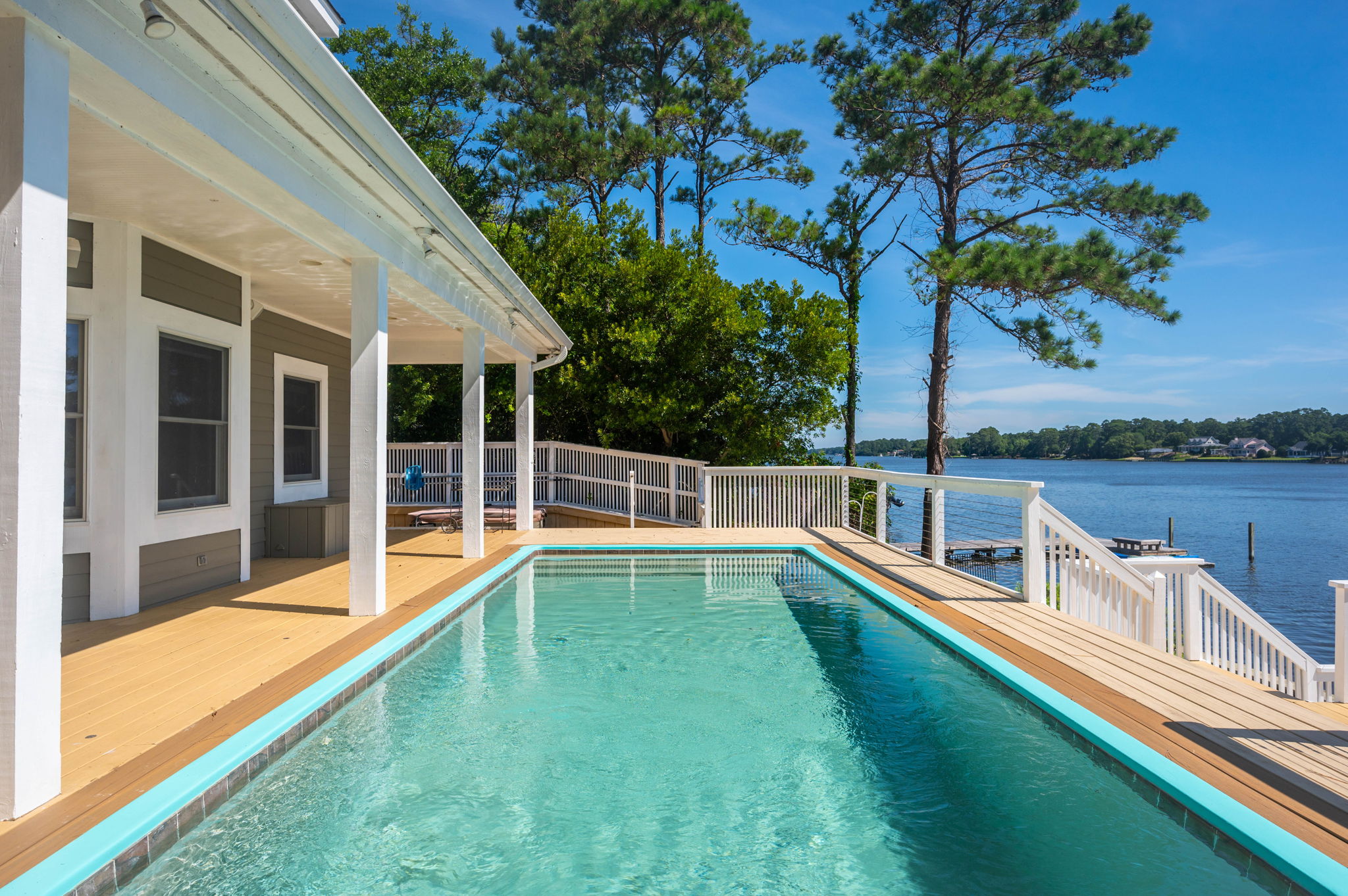 6021-Martins-Point-Private-Pool-V3