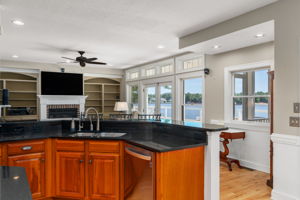 6021-Martins-Point-Kitchen-V10