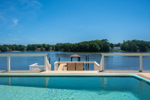 6021-Martins-Point-Private-Pool-View