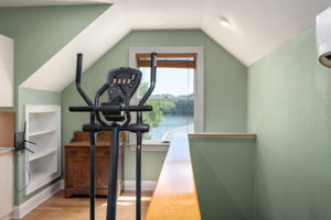 6021-Martins-Point-Room-Over-Garage-View