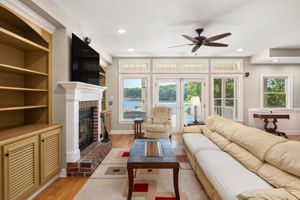 6021-Martins-Point-Living-V5