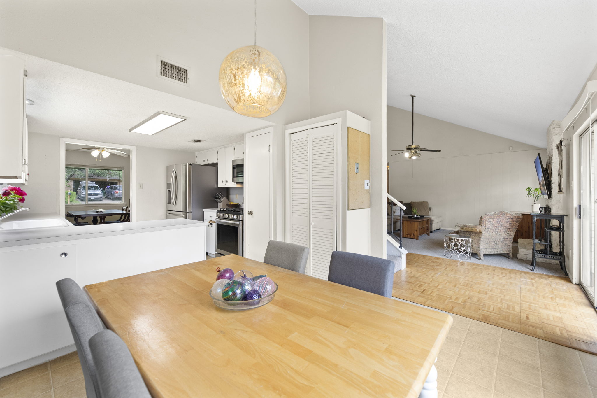 6021 Morning Dew Dr, Austin, TX 78749, USA Photo 10