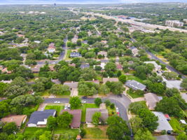 6021 Morning Dew Dr, Austin, TX 78749, USA Photo 36