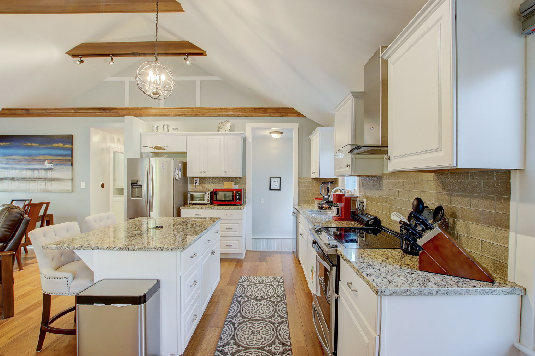 Guildord Ave-012