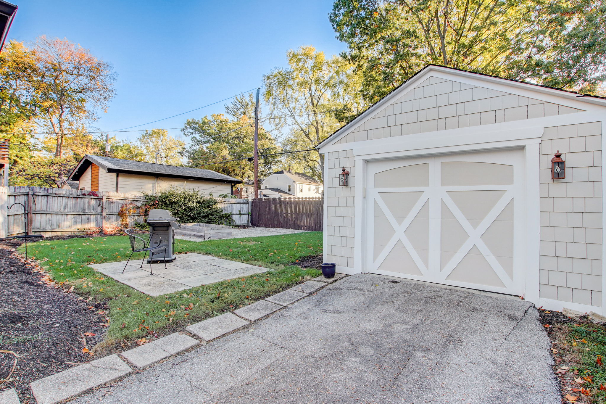 Guildord Ave-004