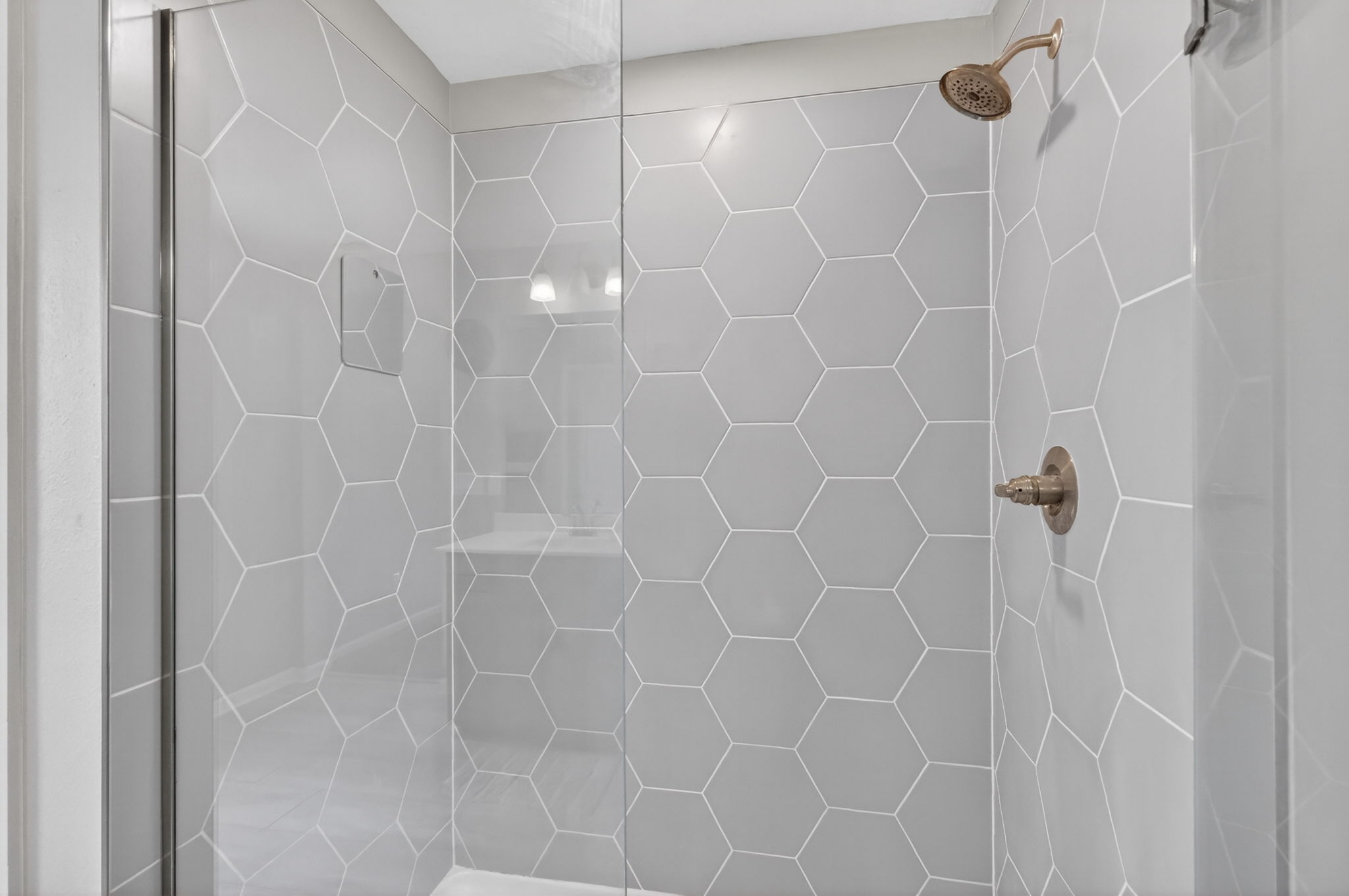 2nd Floor - Primary Bathroom