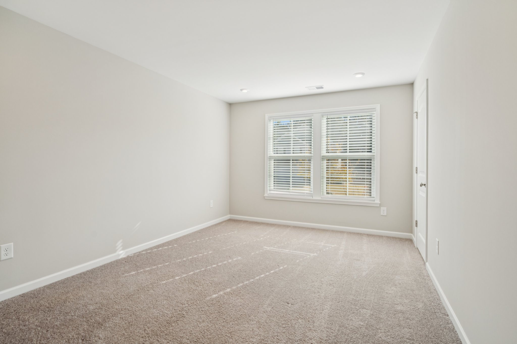 Local_Flavor_films- 6025 Crescent Landing Dr, Cumming, GA 30028-226.jpg