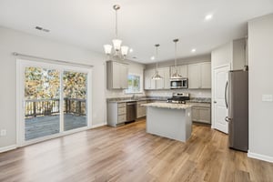 Local_Flavor_films- 6025 Crescent Landing Dr, Cumming, GA 30028-156.jpg