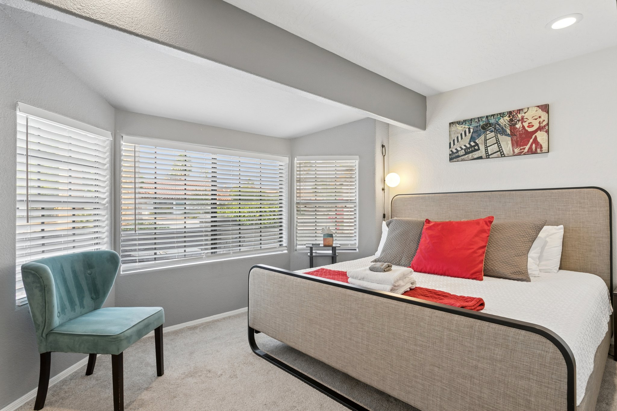 6025 E Beck Ln - 036.jpg