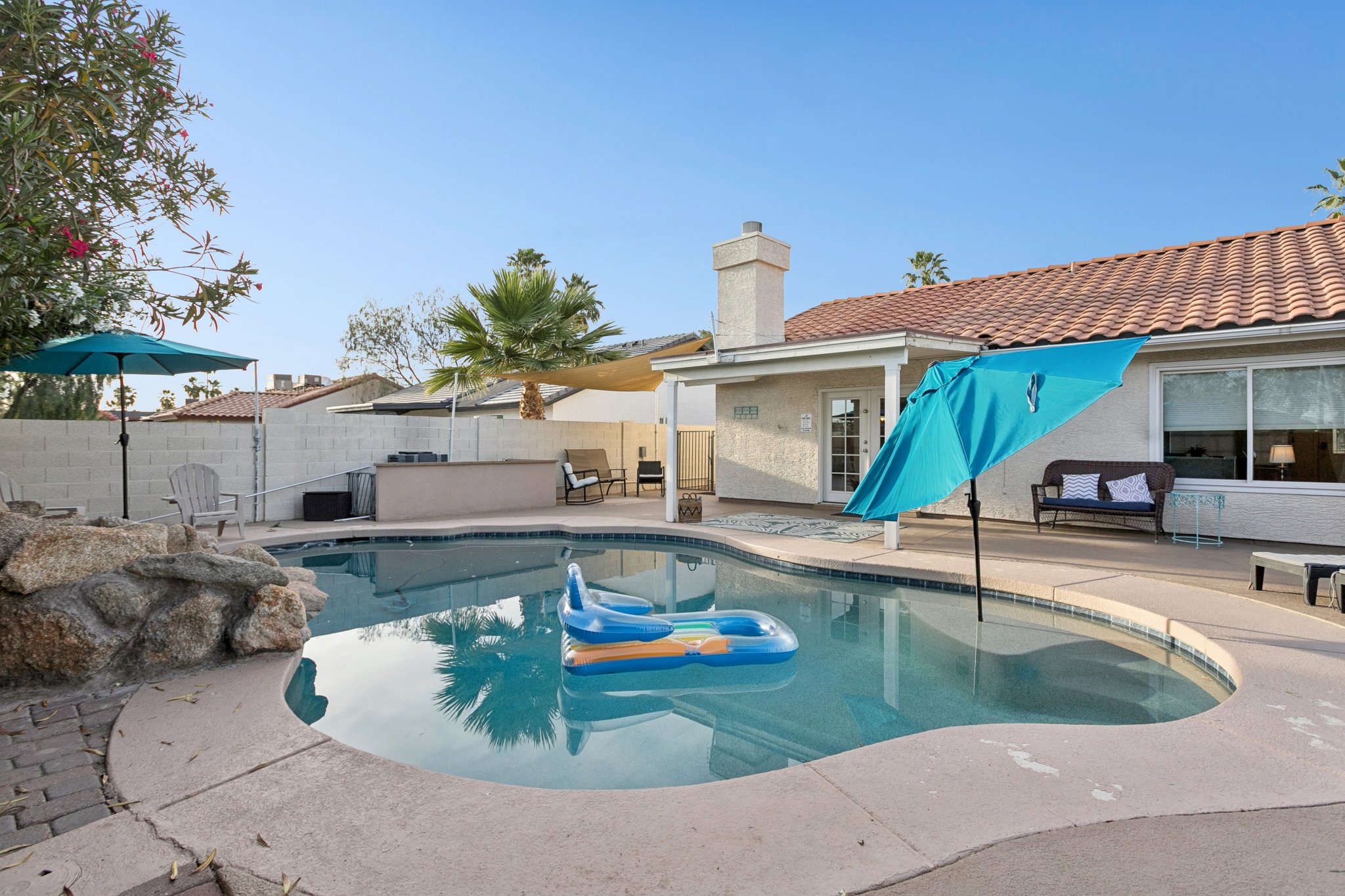 6025 E Beck Ln - 045.jpg