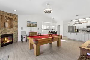 6025 E Beck Ln - 021.jpg