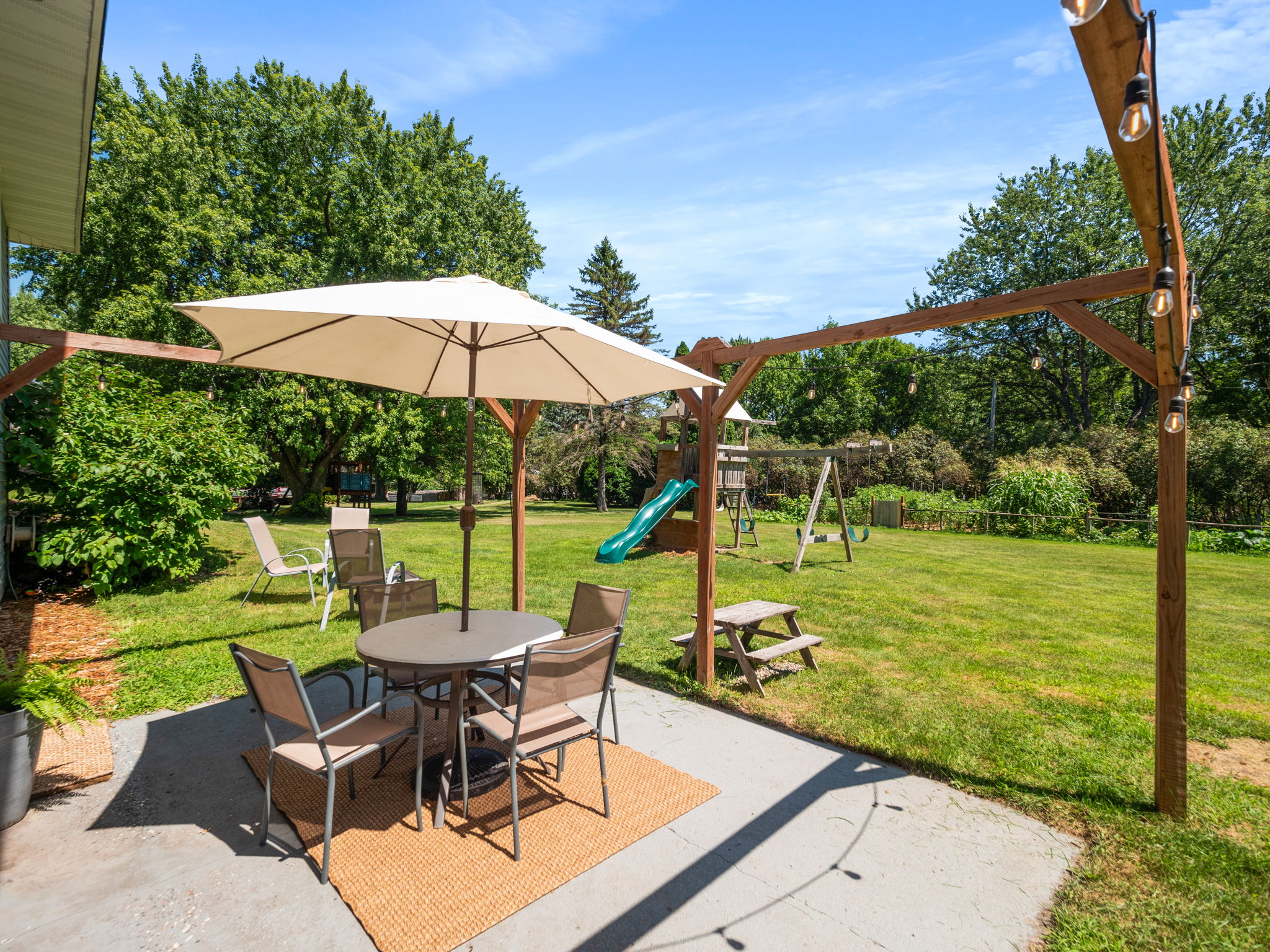  6025 Vine Hill Rd, Minnetonka, MN 55345, US Photo 33