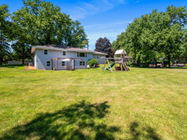  6025 Vine Hill Rd, Minnetonka, MN 55345, US Photo 30