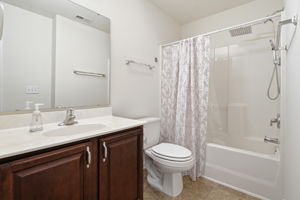  Photo 0