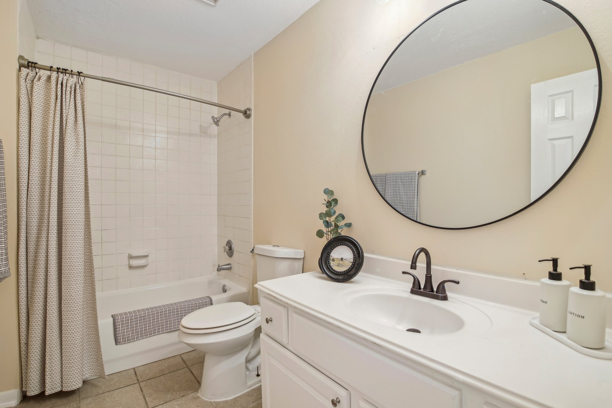 Secondary Bathroom