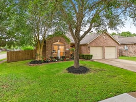 Brazos Trace Dr-0305-040.jpg