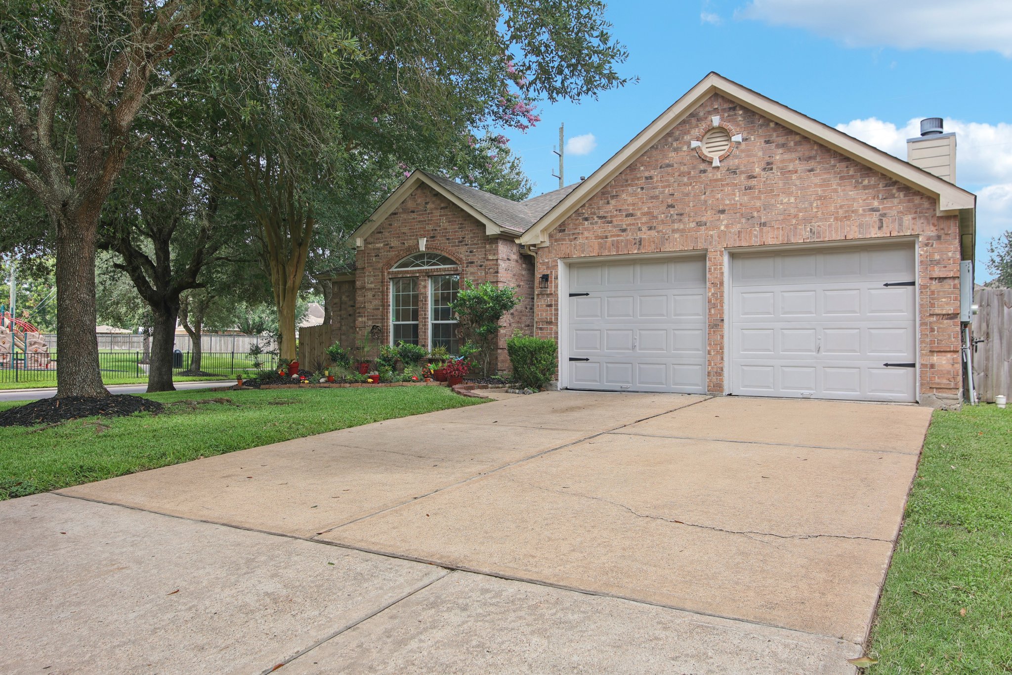 Brazos Trace Dr-S1207-002.jpg