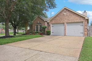 Brazos Trace Dr-S1207-002.jpg