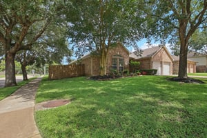 Brazos Trace Dr-S1207-006.jpg