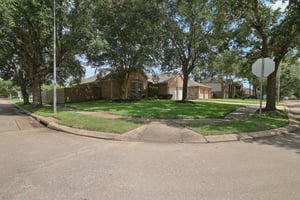 Brazos Trace Dr-S1207-007.jpg