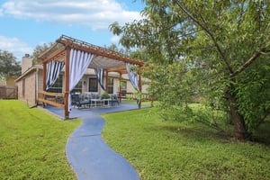 Brazos Trace Dr-S1207-035.jpg