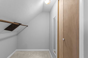 Bed 3 Closet