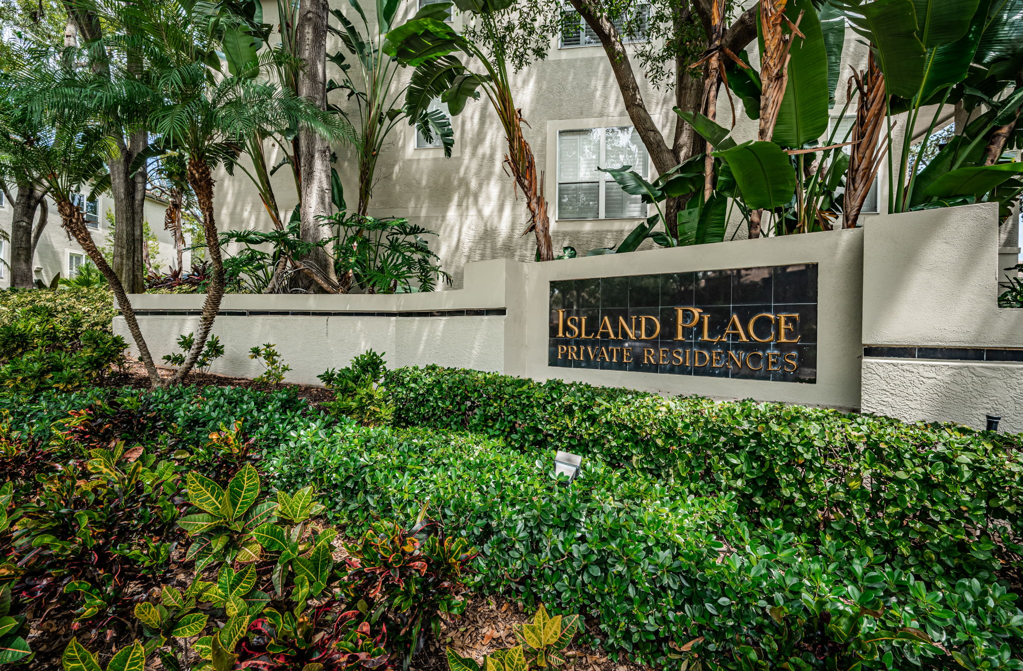 Island Place3